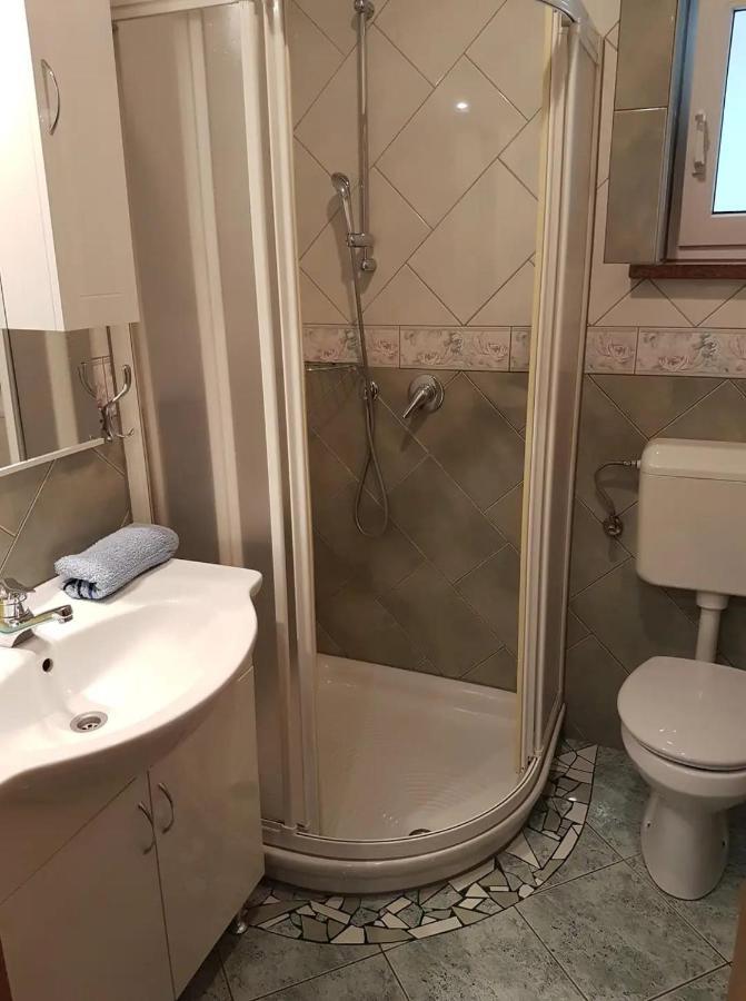 Apartmán Apartman 2 Ližnjan Exteriér fotografie