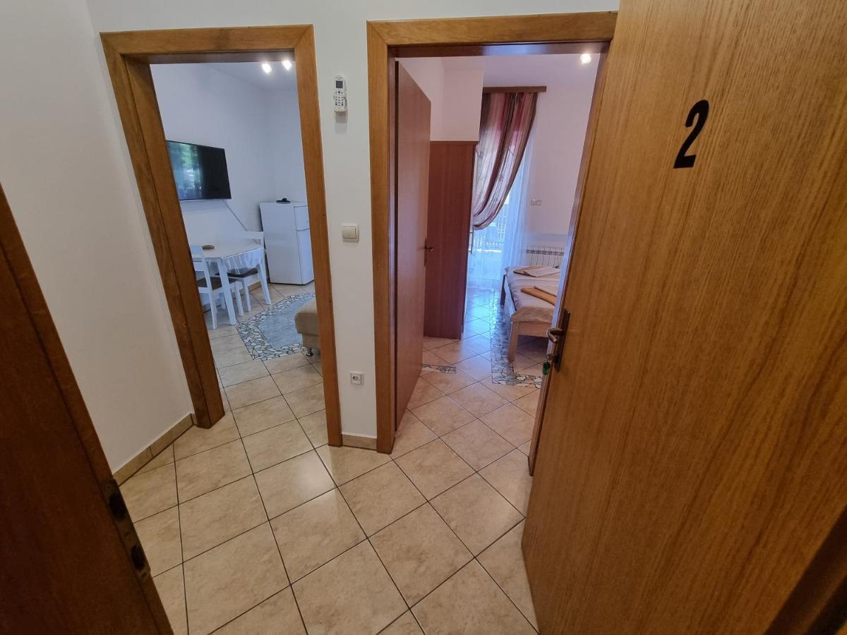 Apartmán Apartman 2 Ližnjan Exteriér fotografie