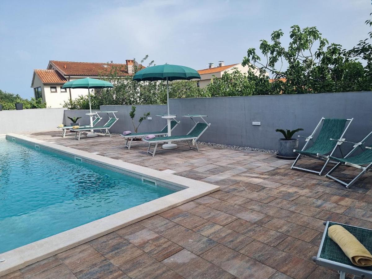 Apartmán Apartman 2 Ližnjan Exteriér fotografie